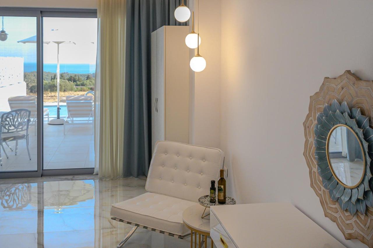 Dionisos Suites Lixúri Kültér fotó