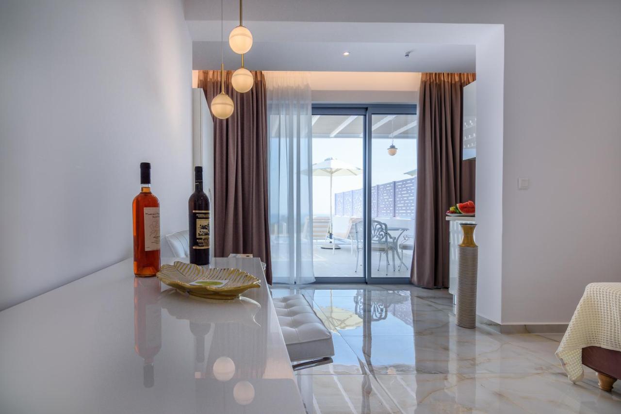 Dionisos Suites Lixúri Kültér fotó