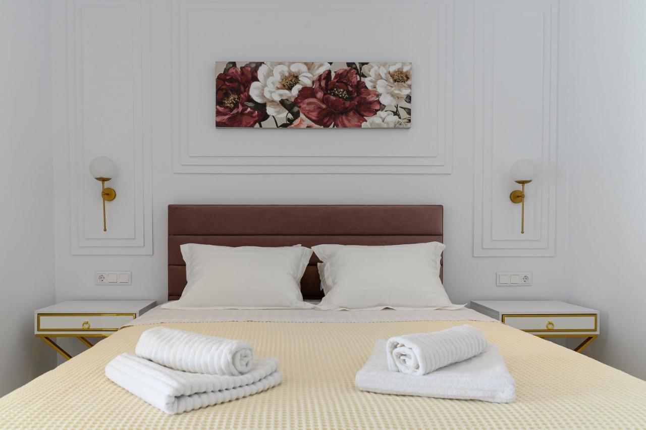 Dionisos Suites Lixúri Kültér fotó
