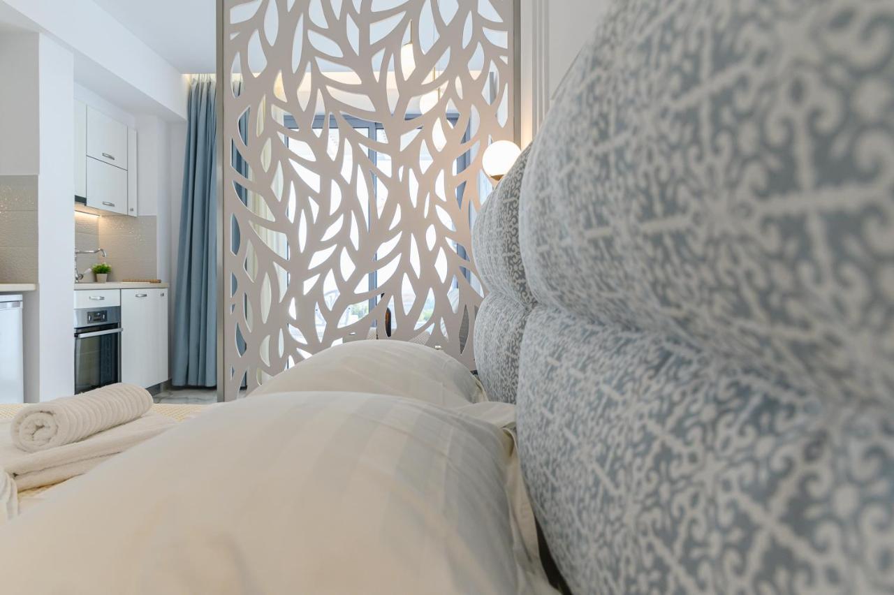 Dionisos Suites Lixúri Kültér fotó