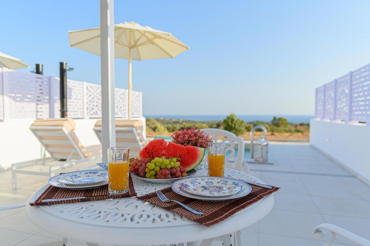 Dionisos Suites Lixúri Kültér fotó