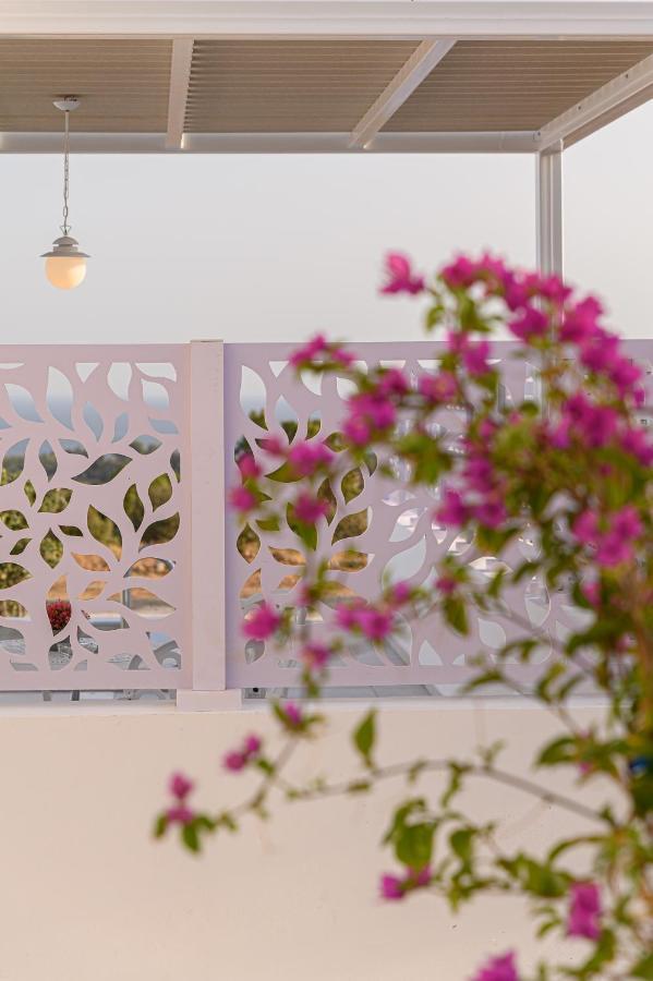 Dionisos Suites Lixúri Kültér fotó
