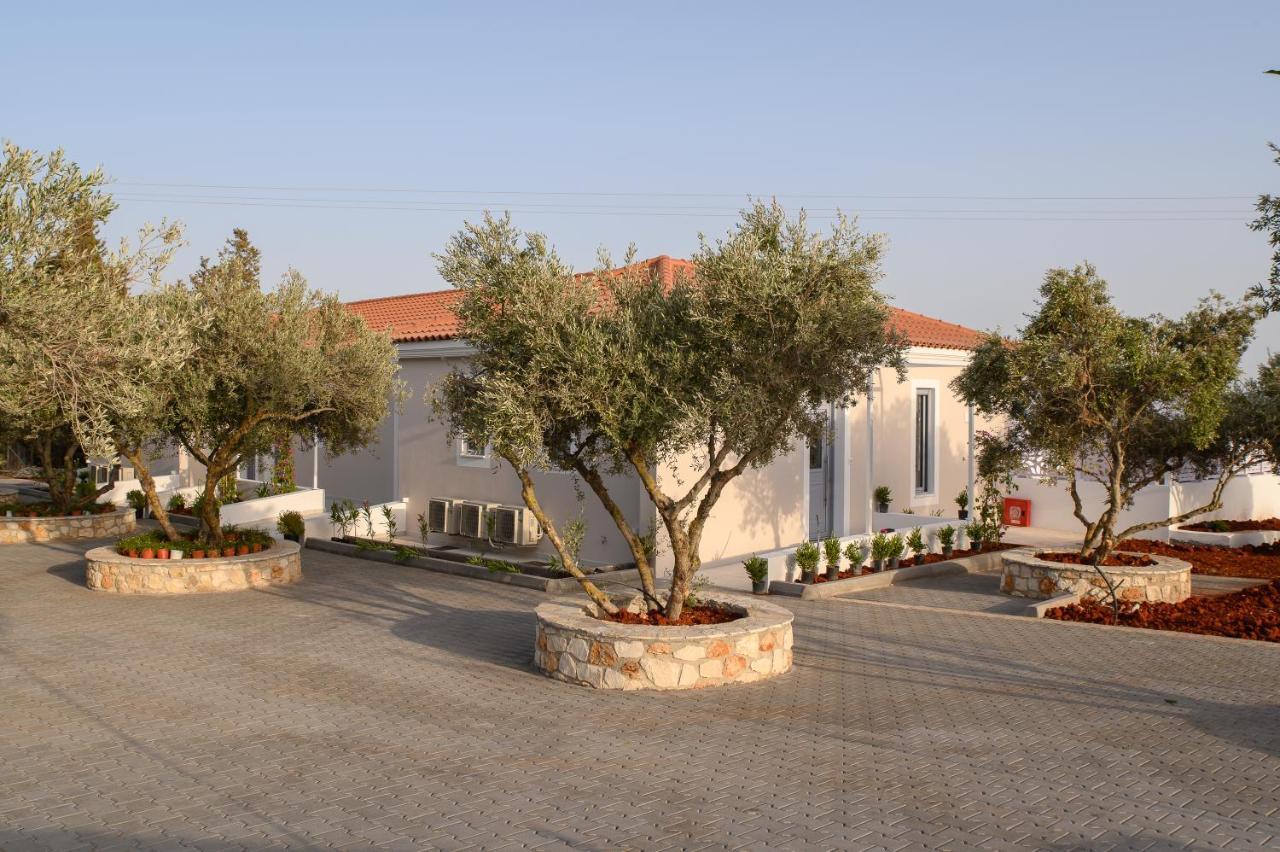 Dionisos Suites Lixúri Kültér fotó
